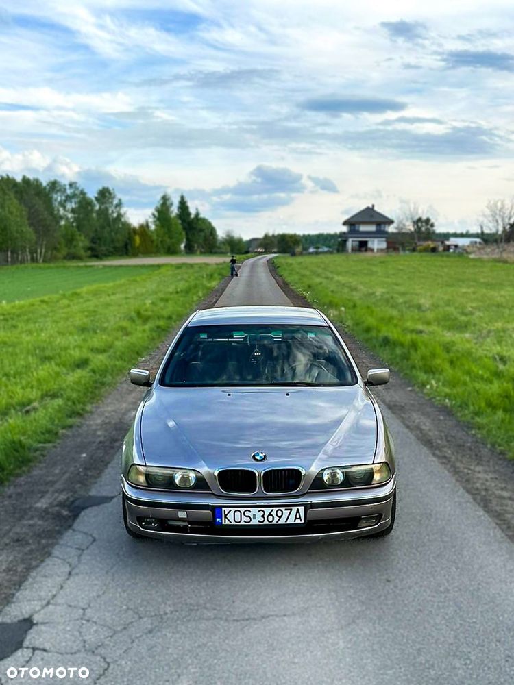 BMW Seria 5 - 9