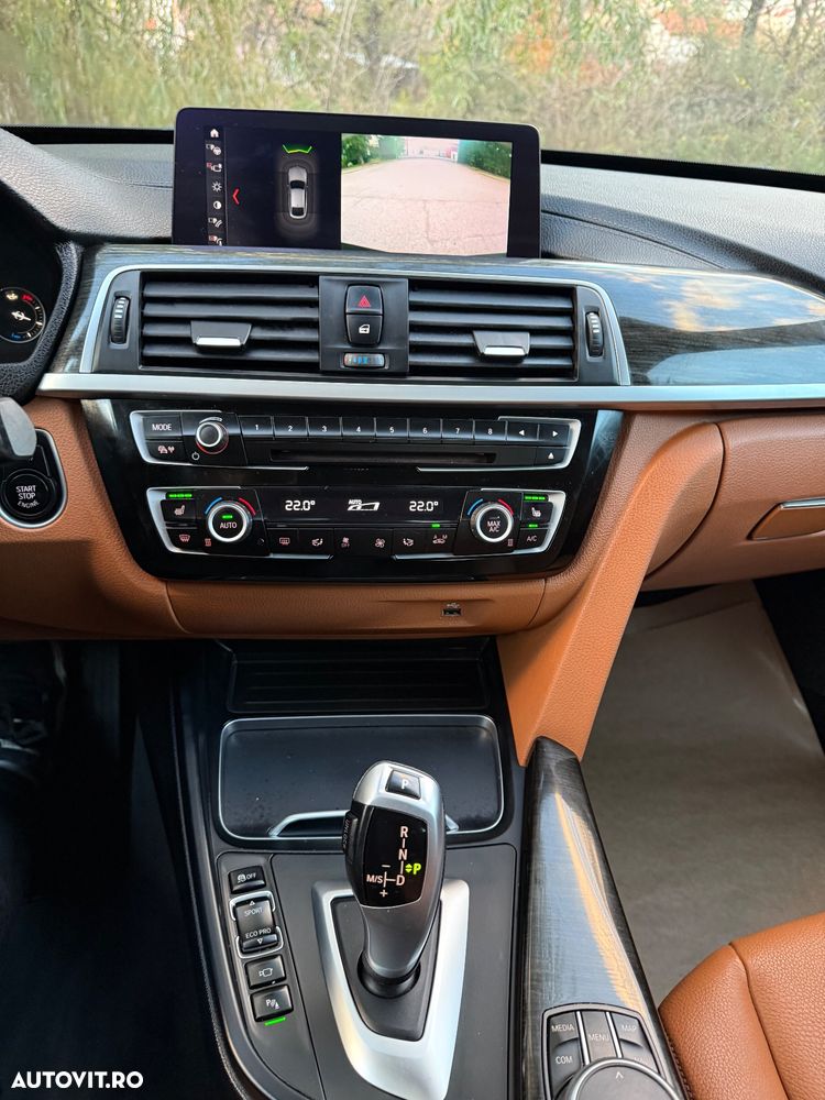 BMW Seria 3 320d GT xDrive AT - 36