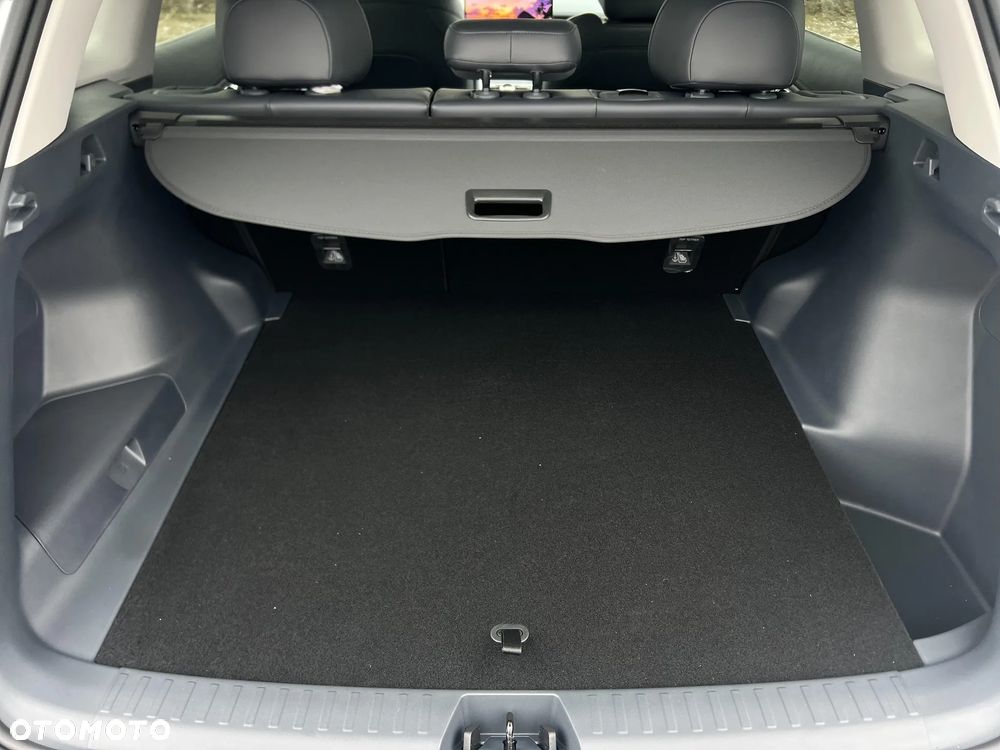 Geely Starray EM-i 1.5 PHEV Pro - 17