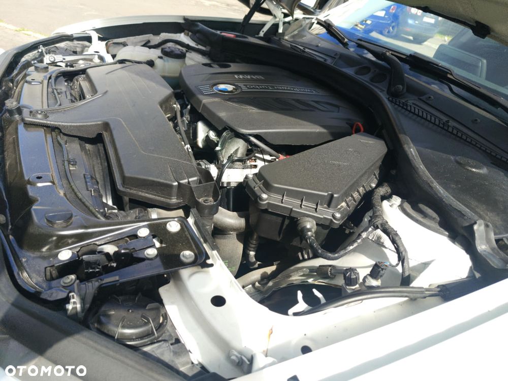 BMW Seria 1 114d - 19