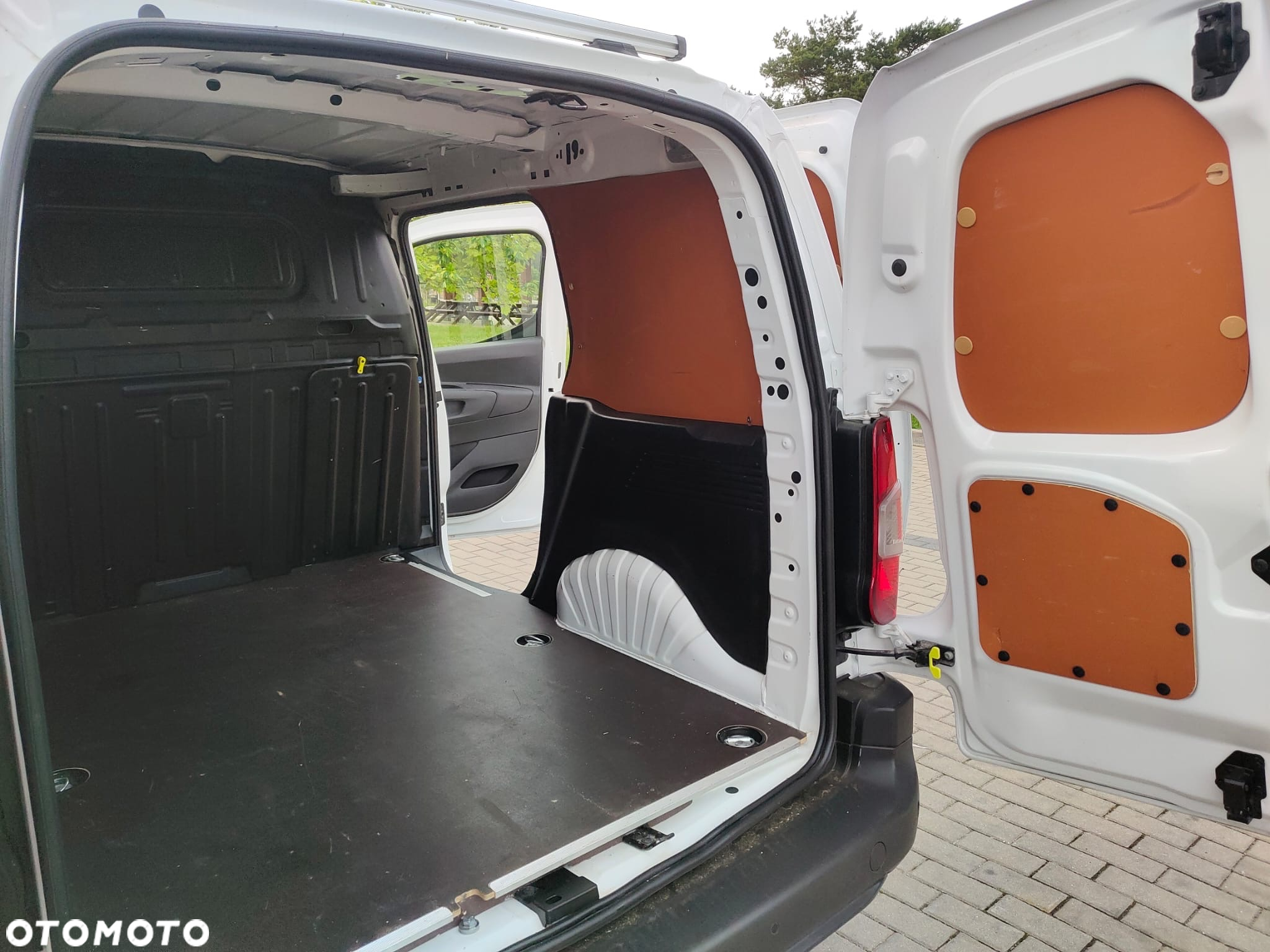 Citroën Berlingo XL 1.5 BlueHDI Live Pack S&S - 16