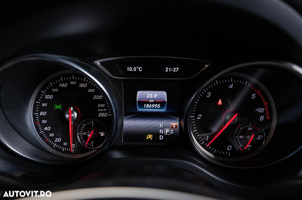 Mercedes-Benz CLA 180 d 7G-DCT AMG Line - 22