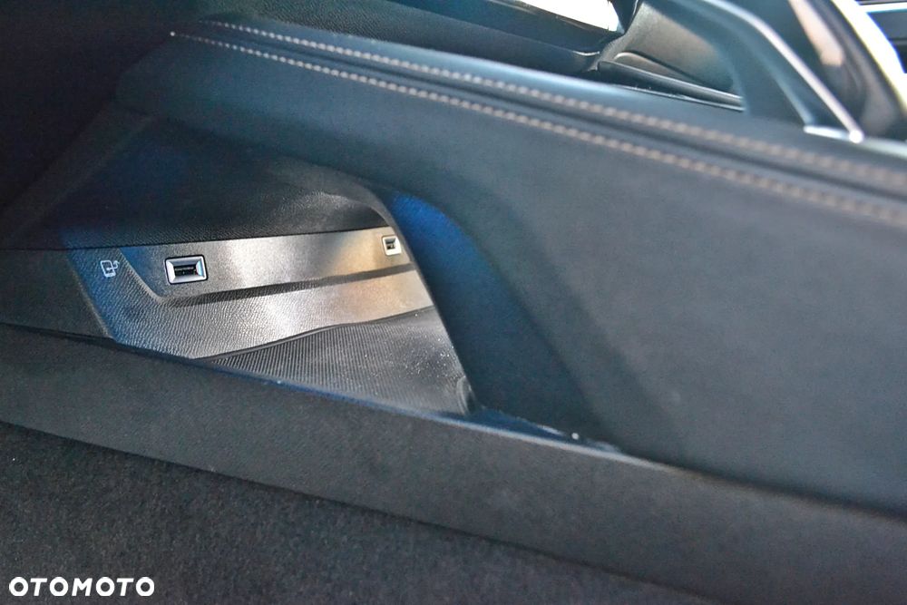 Peugeot 508 1.5 BlueHDi GT Line S&S EAT8 - 33