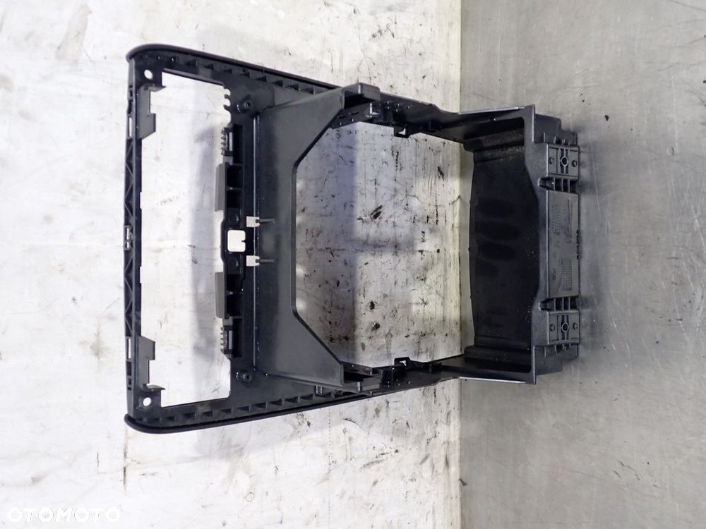 RAMKA RADIA MERCEDES-BENZ W169 A150 1.5 - 2