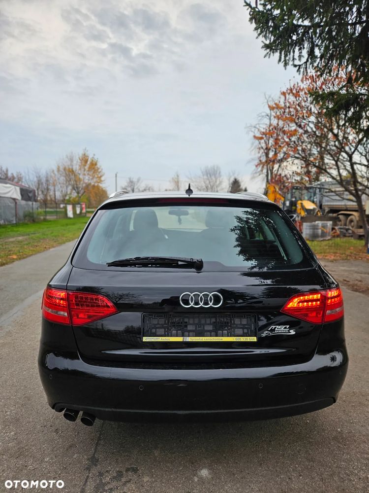 Audi A4 Avant - 5