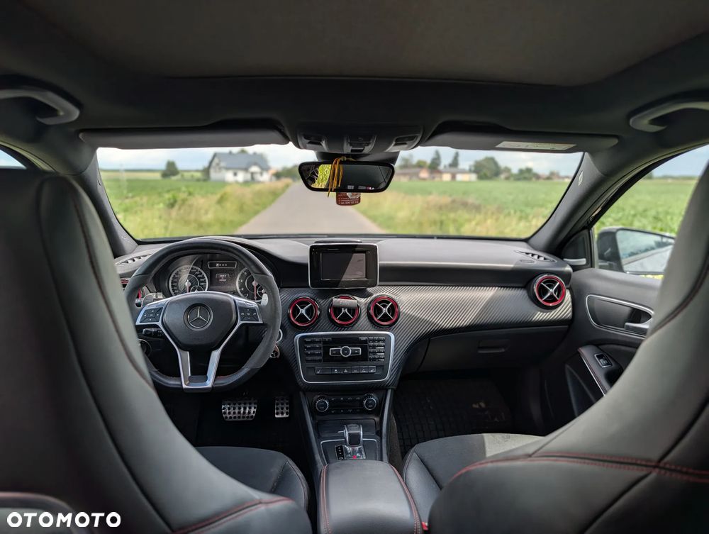 Mercedes-Benz Klasa A 45 AMG 4-Matic - 2