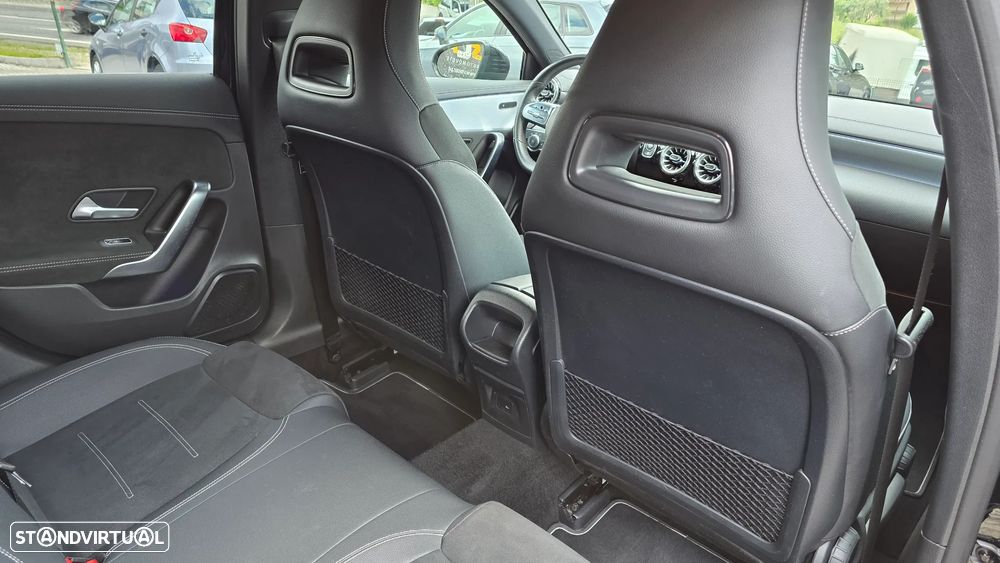 Mercedes-Benz A 200 d Advanced AMG Line - 18