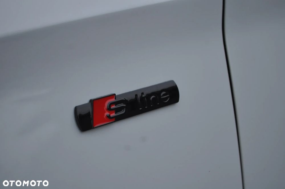 Audi A3 Limousine 2.0 TDI S line Sportpaket - 32