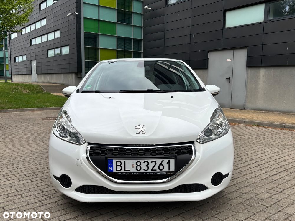 Peugeot 208 - 2
