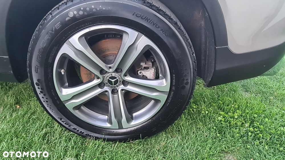 Mercedes-Benz GLC 300 4-Matic - 8