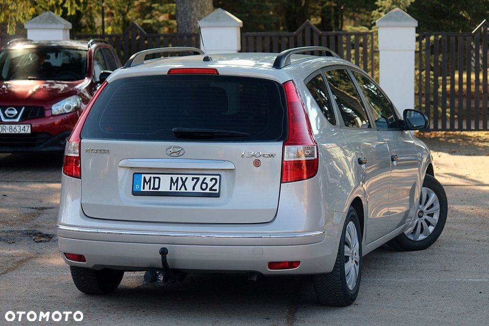 Hyundai i30 1.6 Comfort - 21