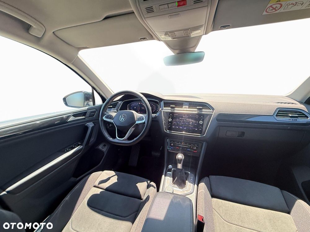 Volkswagen Tiguan 2.0 TSI 4Mot Elegance DSG - 17