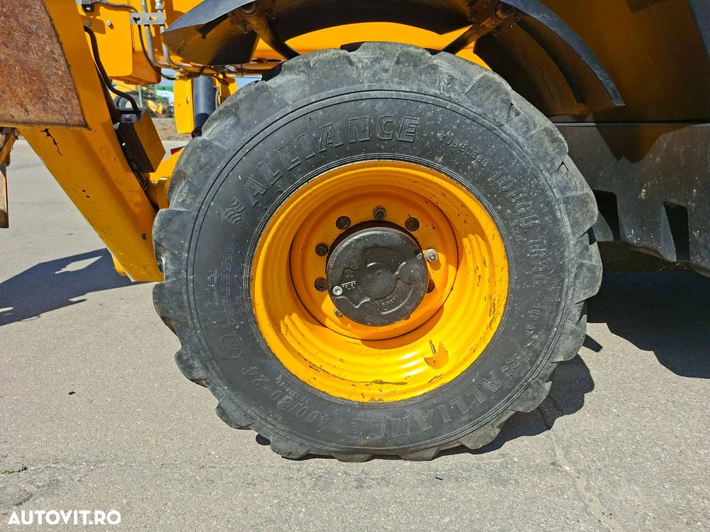 JCB 540-140 Hi-Viz INCARCATOR TELESCOPIC 4x4 - 8