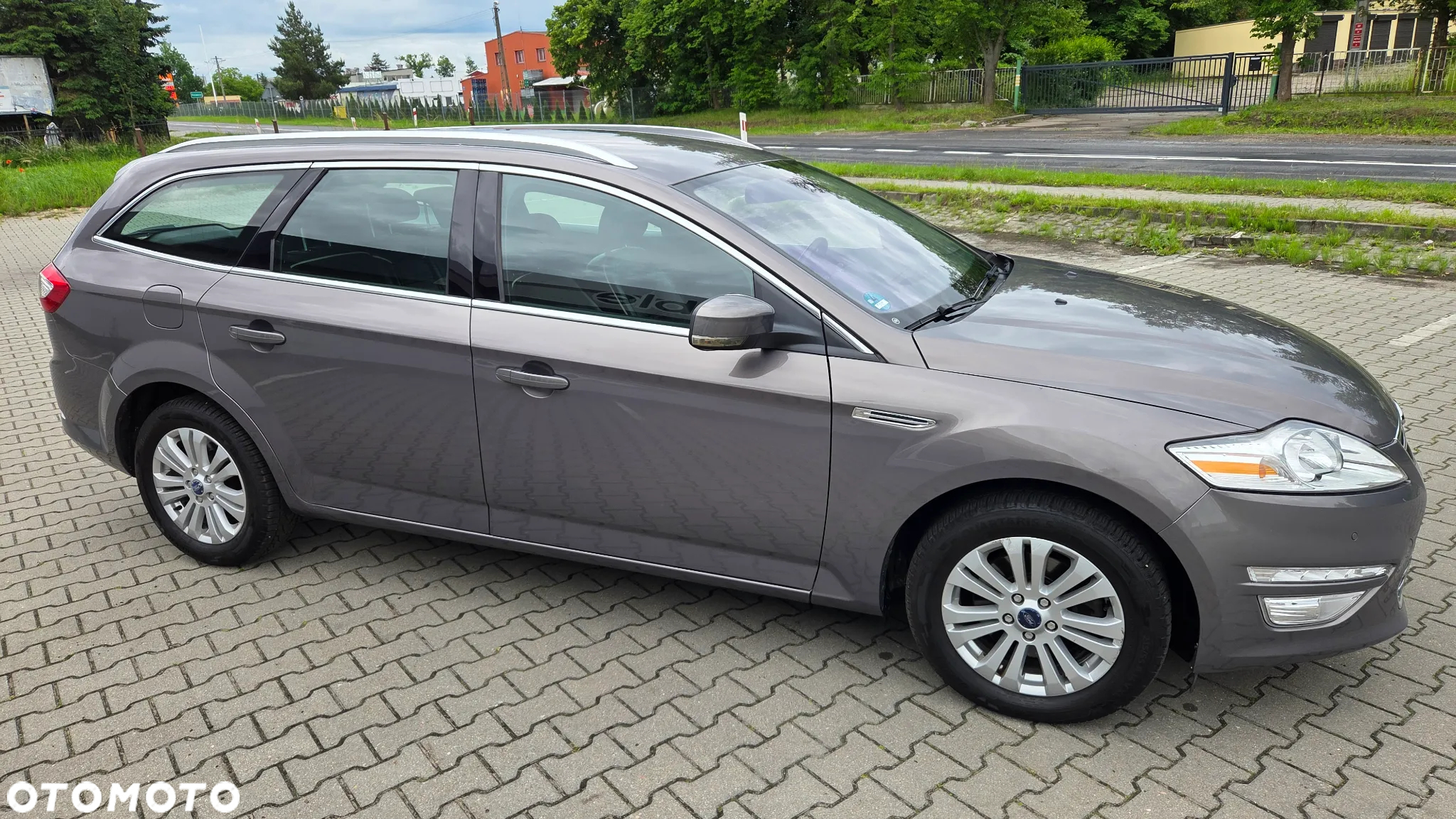 Ford Mondeo 2.0 TDCi Titanium - 13