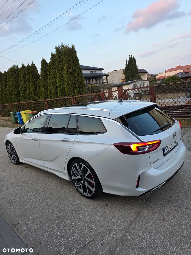 Opel Insignia 2.0 CDTI 4x4 GSi S&S - 6