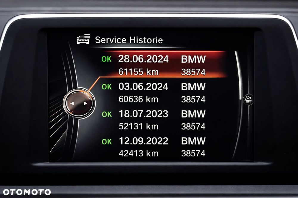 BMW Seria 2 218i - 19