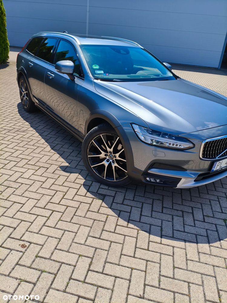 Volvo V90 B5 D AWD Geartronic Momentum Pro - 3