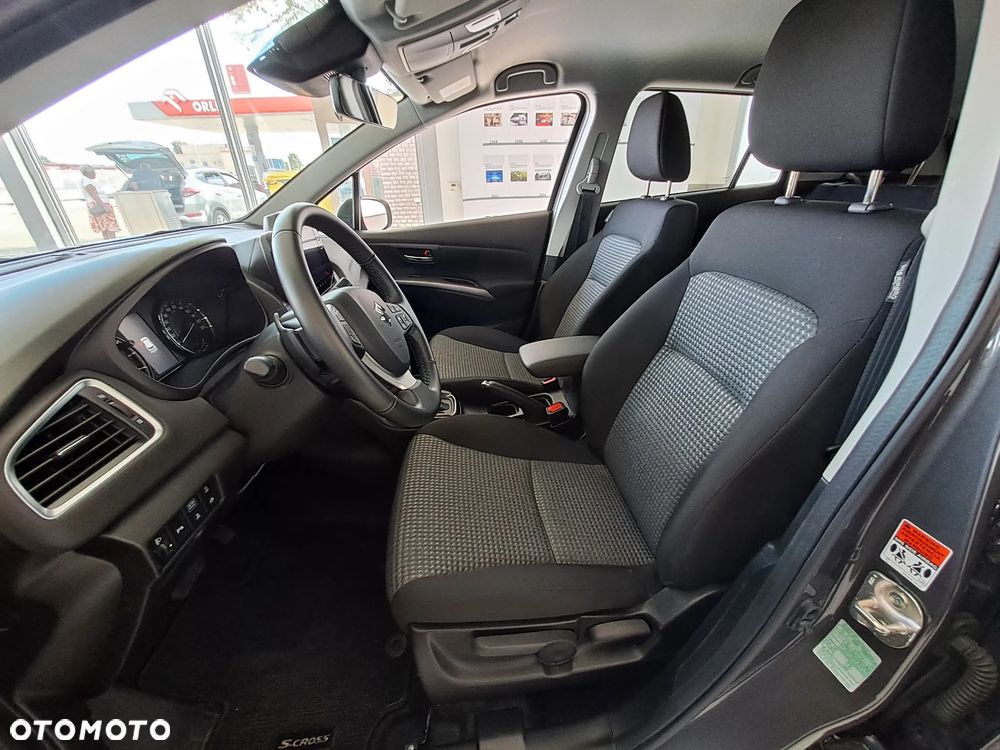 Suzuki SX4 S-Cross 1.5 DualJet Hybrid Premium Plus SP AGS - 9