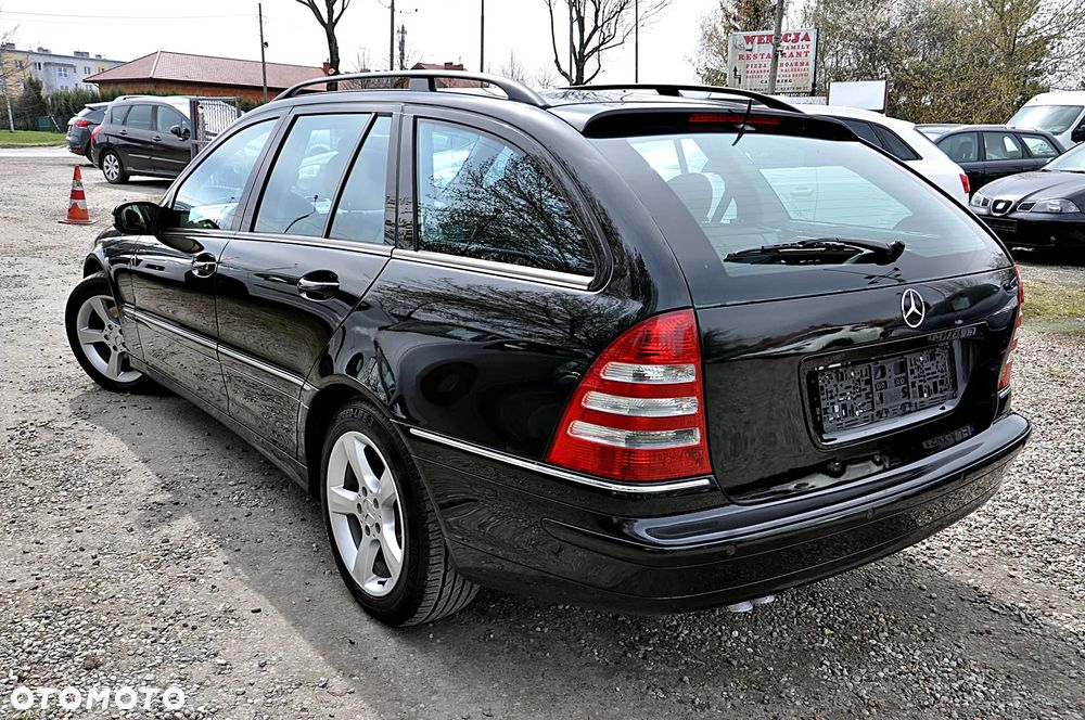 Mercedes-Benz Klasa C 180 Kompressor Automatik Avantgarde - 11