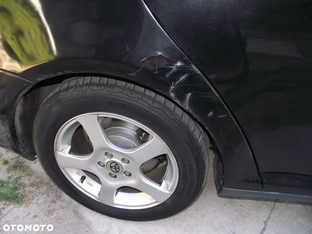 Toyota Avensis 2.0 D-4D Edition - 25