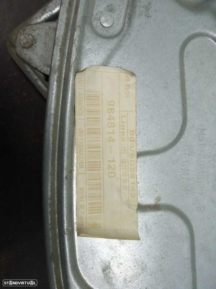 ELEVADOR DE VIDRO TRASEIRO ESQUERDO FORD FOCUS II 2007 -AM51A2995CG - 2