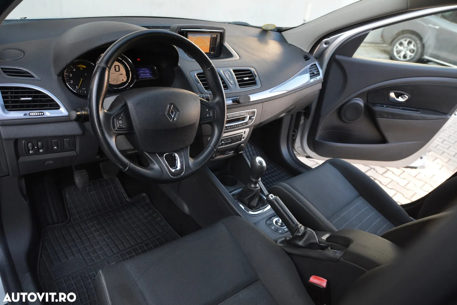 Renault Megane dCi 110 FAP LIMITED - 19