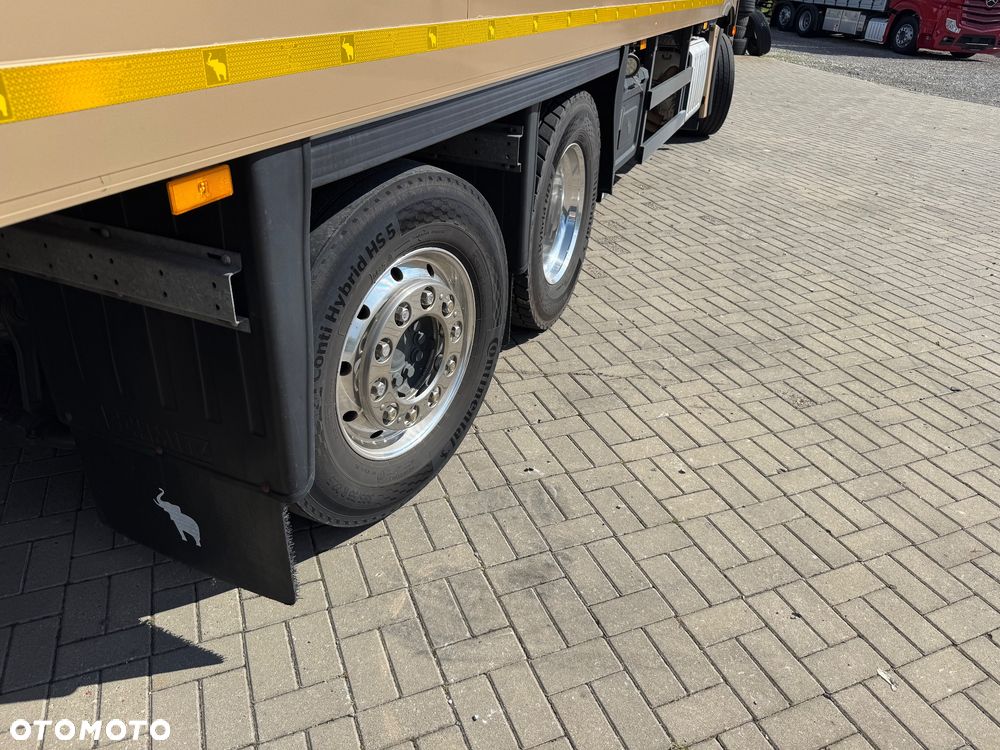 Mercedes-Benz ACTROS 2548 Izoterma Schmitz 7.45m Winda 2T - 21