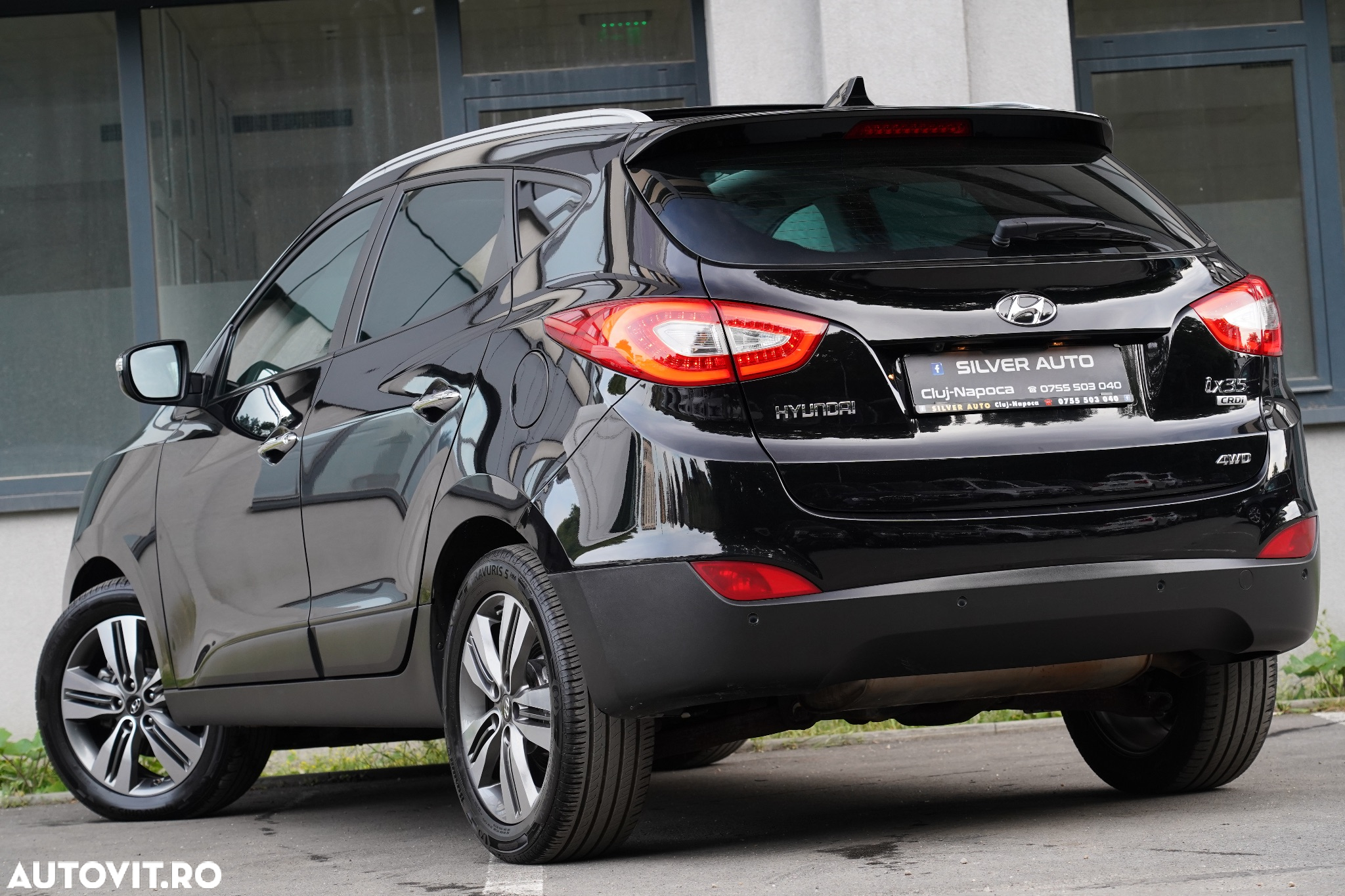 Hyundai ix35 2.0 CRDI 4WD Automatik Premium - 20