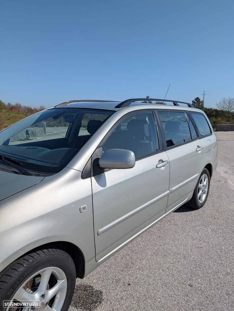 Toyota Corolla SW 1.4 Sol - 10