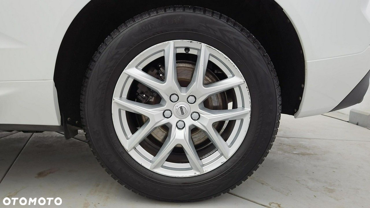 Volvo XC 60 - 25