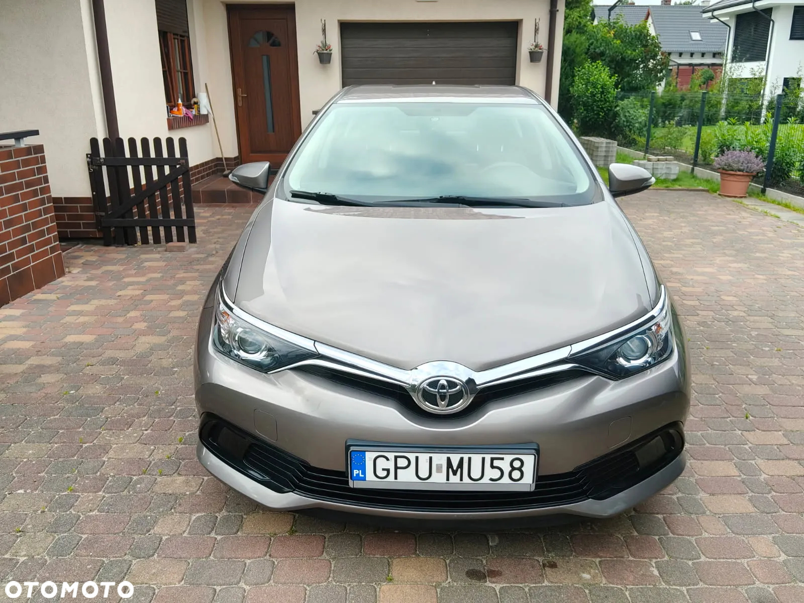Toyota Auris 1.33 VVT-i Comfort - 2