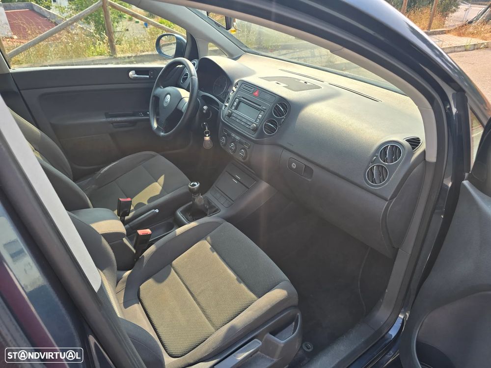 VW Golf Plus 1.9 TDi Trendline AC - 9