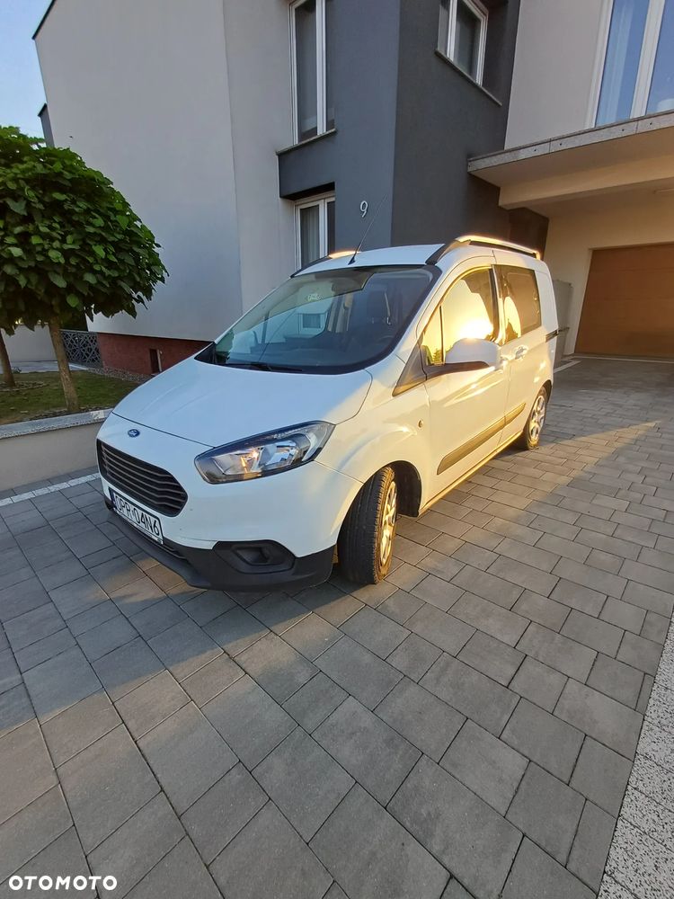 Ford Transit Courier Trend - 1