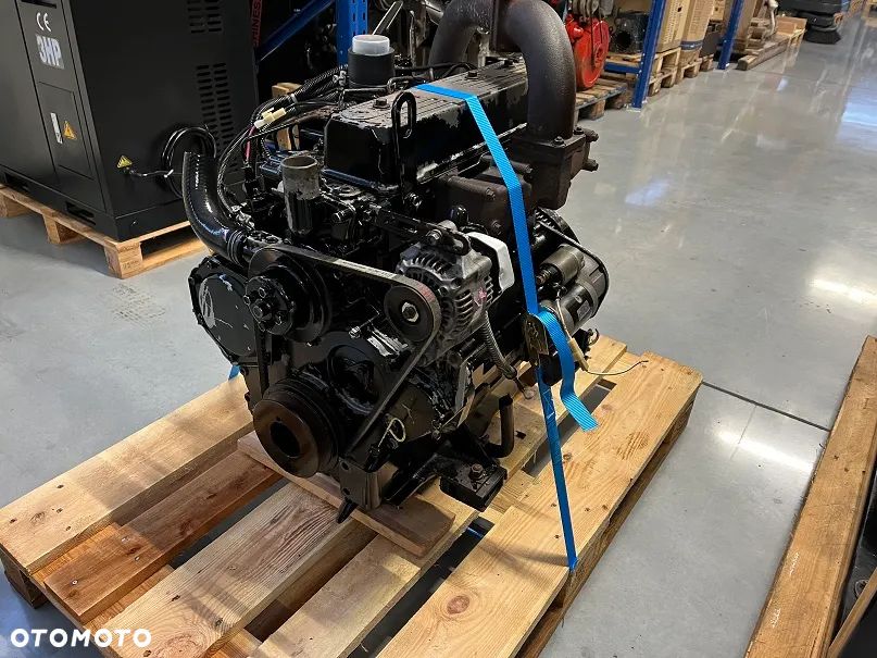SILNIK YANMAR 4TNe98  4tnv98 - 4
