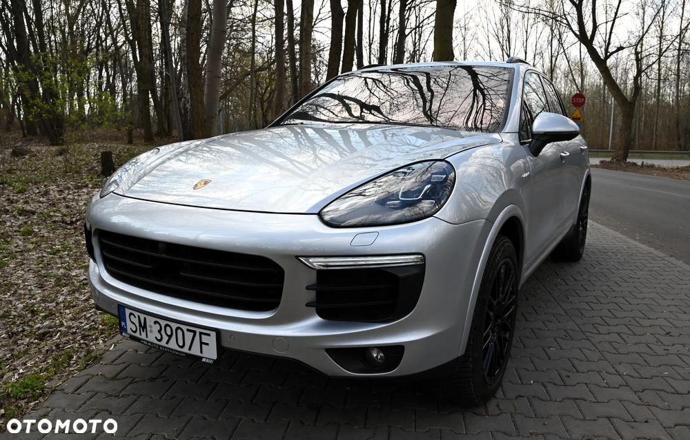 Porsche Cayenne - 3