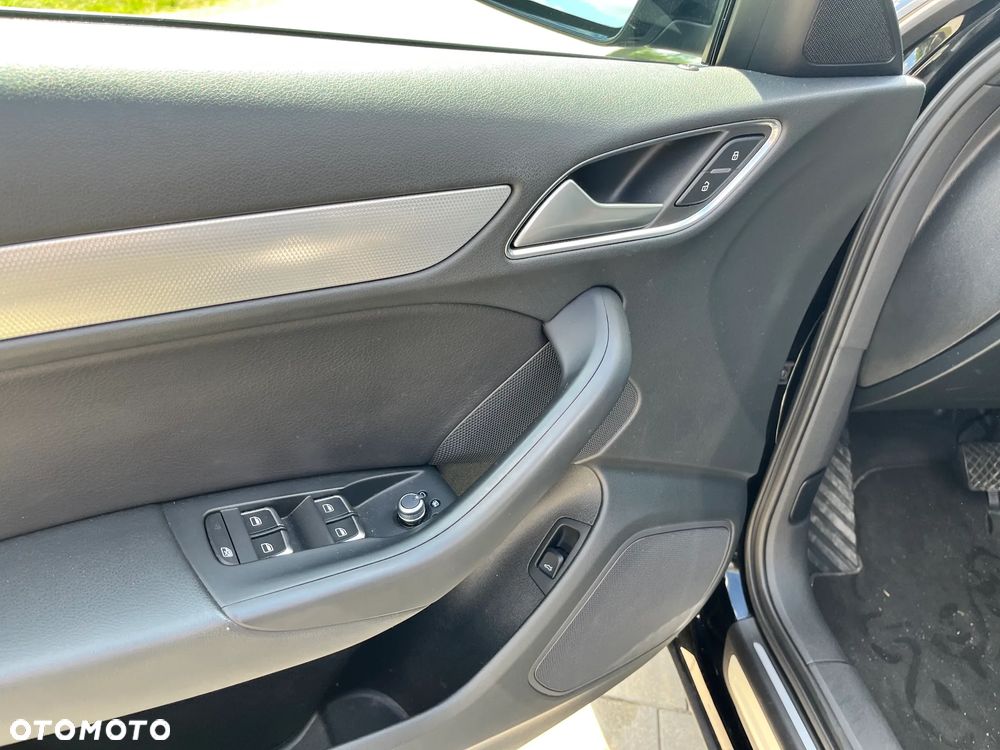 Audi Q3 40 TFSI Quattro S tronic S line - 11