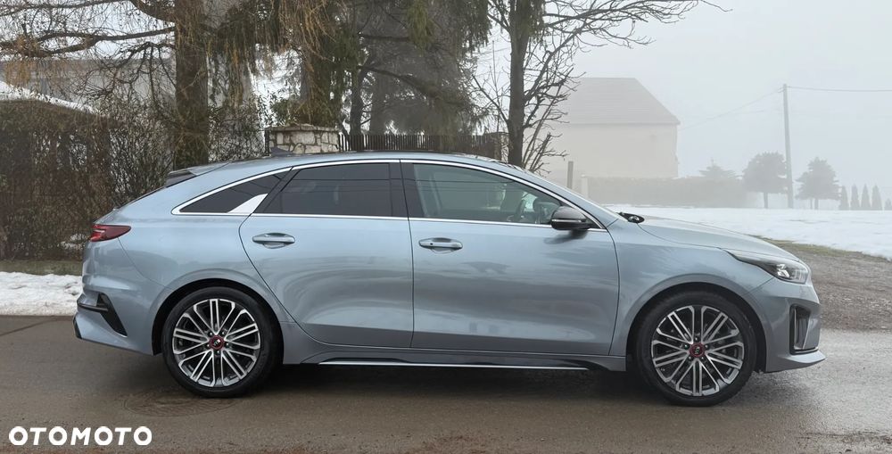 Kia ProCeed 1.4 T-GDI OPF GT LINE - 12