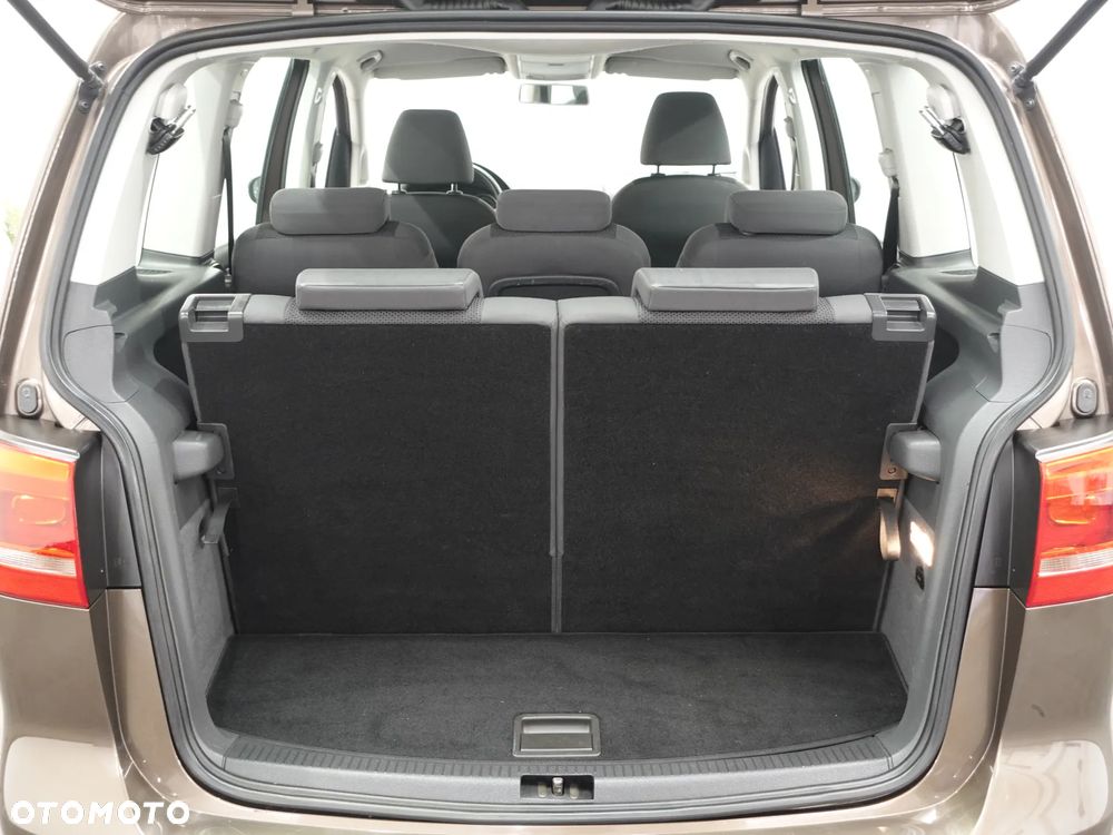 Volkswagen Touran 1.2 TSI BlueMotion Technology Trendline - 24