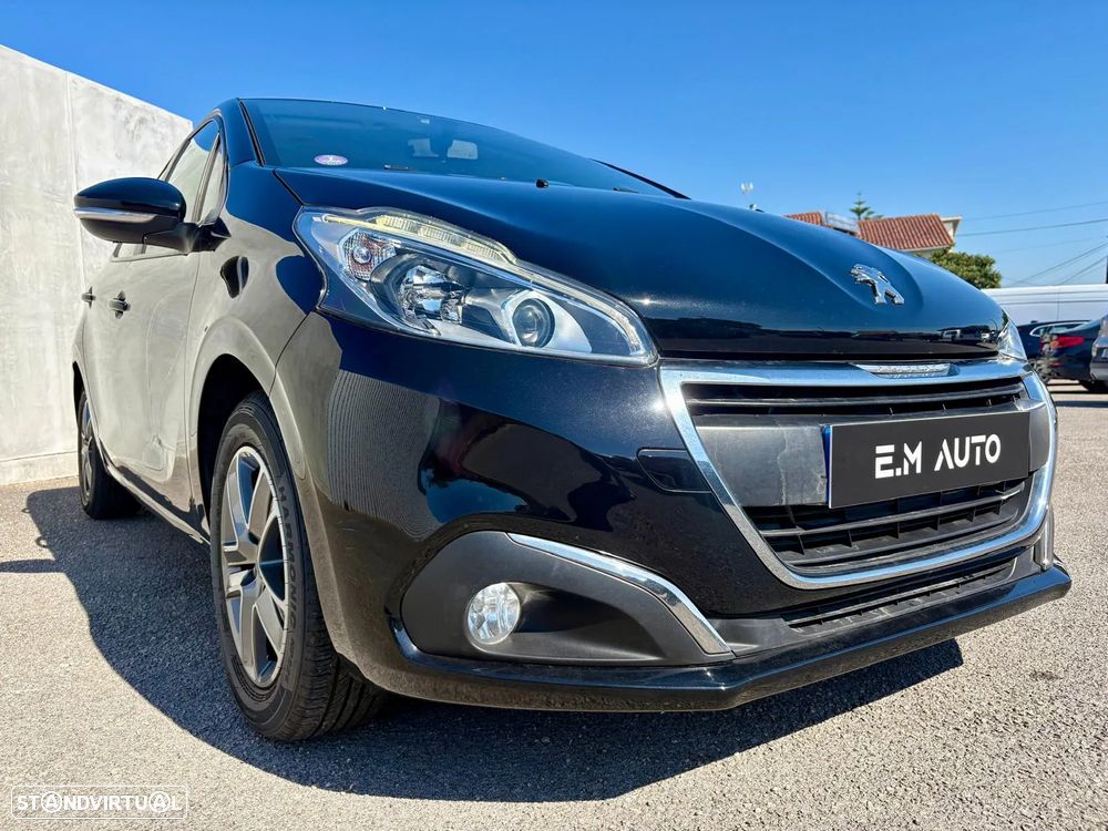 Peugeot 208 1.2 PureTech Style - 6