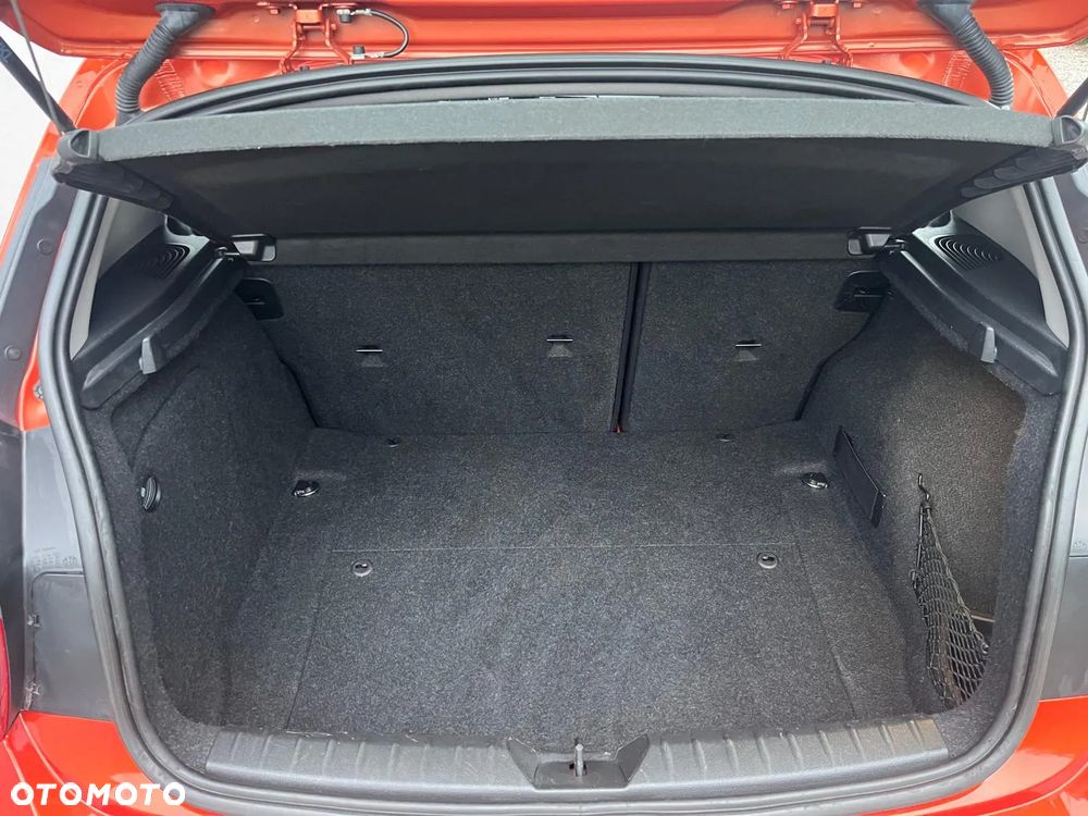BMW Seria 1 116d - 16