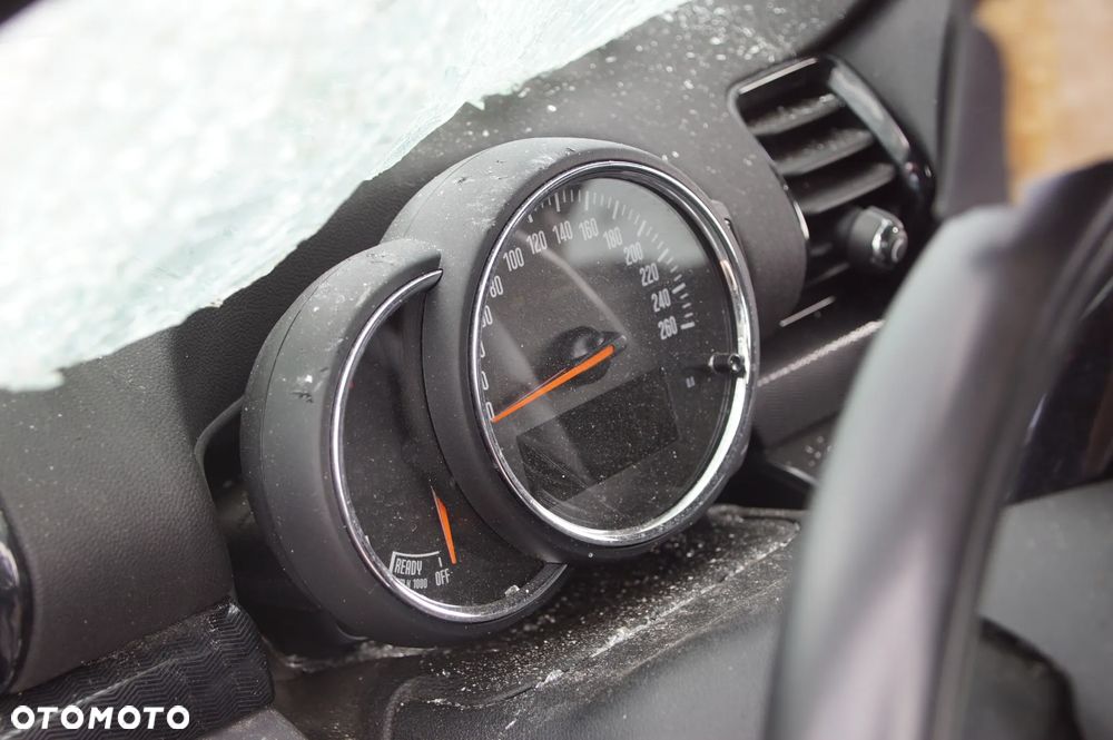 Auto na części - Mini Clubman II Lift 1.5 136 KM B38A15M1 7DCT300 A62 2019R Silnik Skrzynia Drzwi Klapa Szyba Lampa Deska Kokpit Sterownik Moduł Czujnik Licznik Wyświetlacz Kierownica - 11