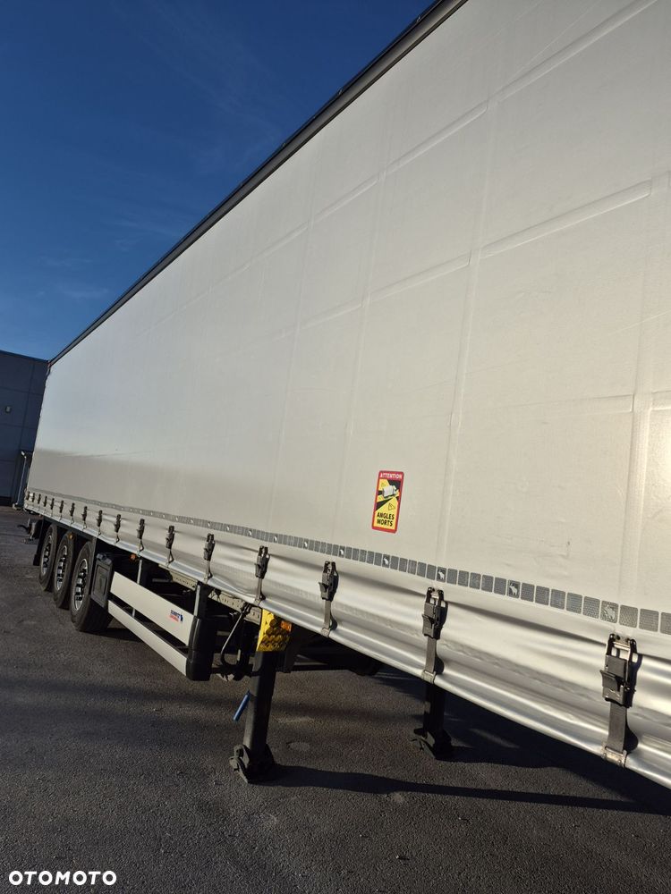 Schmitz Cargobull SCB*S3 - 24