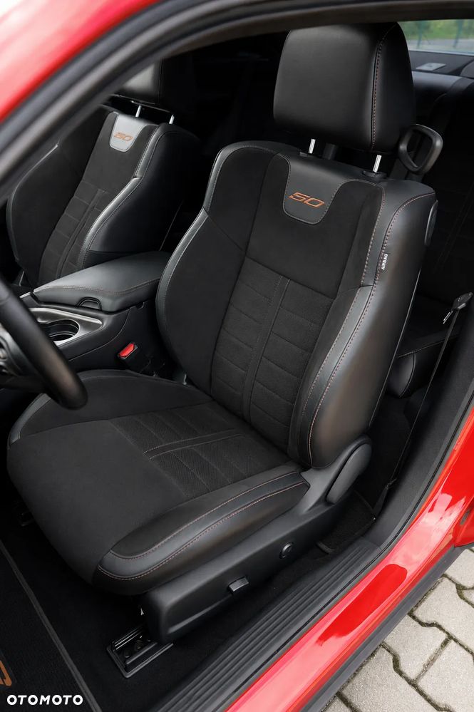 Dodge Challenger 5.7 R/T Shaker - 17