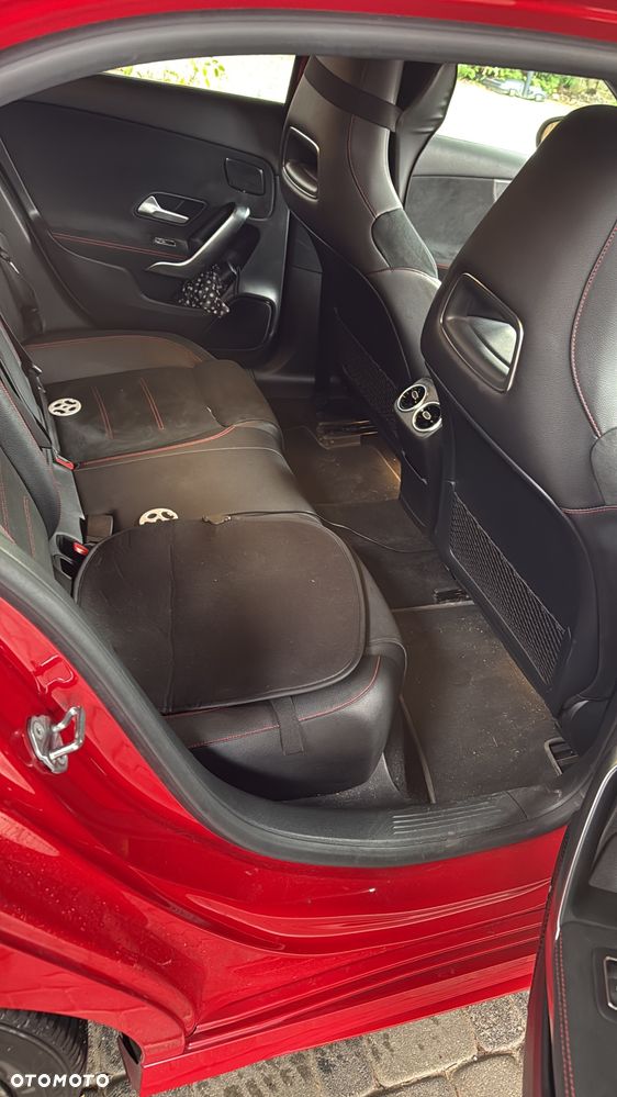 Mercedes-Benz Klasa A 220 4-Matic AMG Line 7G-DCT - 16