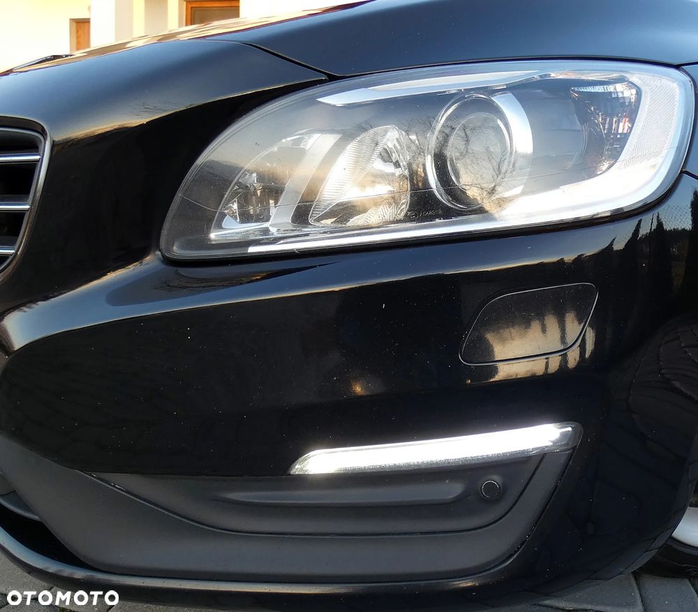 Volvo S60 D4 R-Design Summum - 6