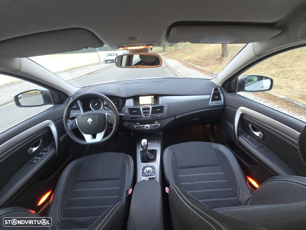 Renault Laguna 1.5 dCi Dynamique S - 20