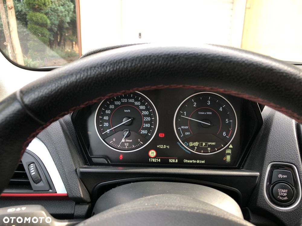 BMW Seria 1 118d Sport Line - 11