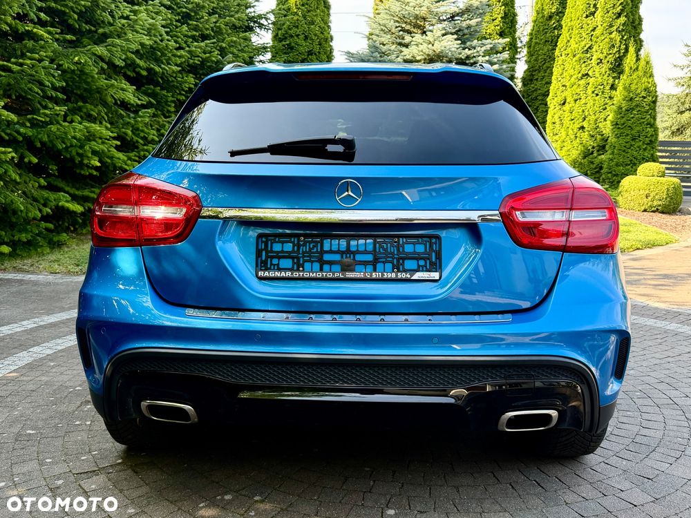 Mercedes-Benz GLA 250 7G-DCT AMG Line - 18