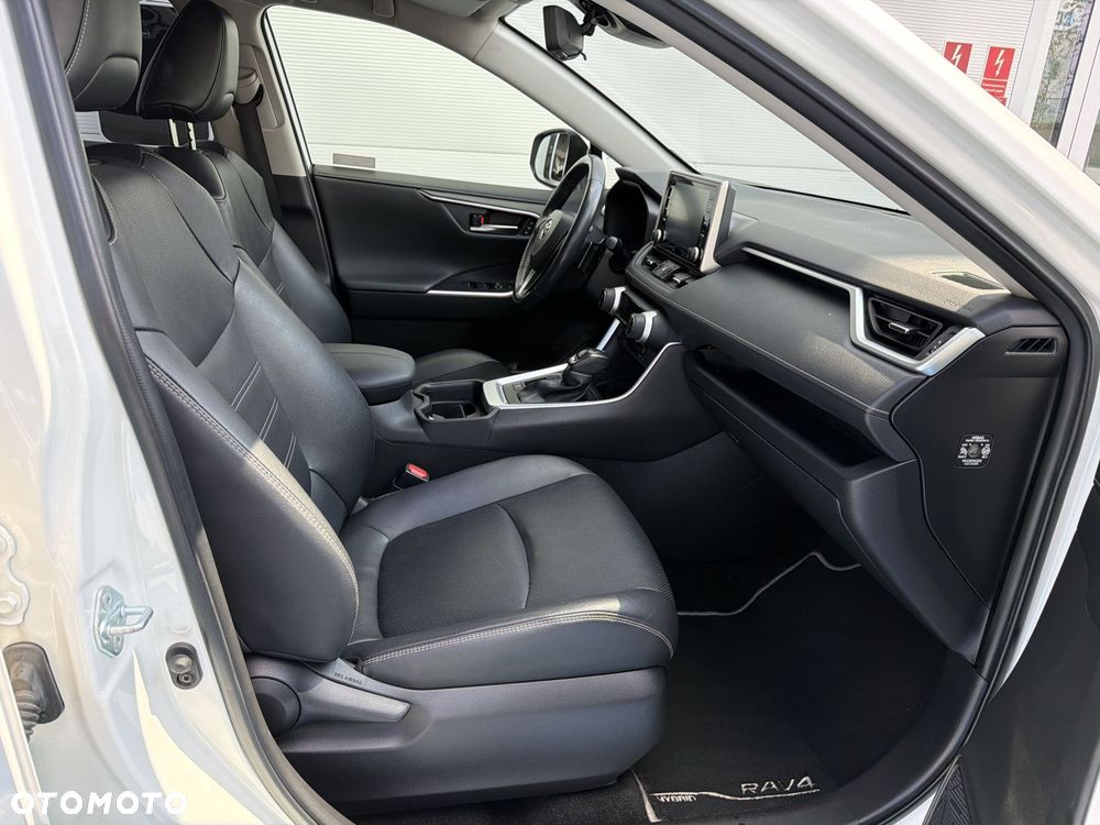 Toyota RAV4 2.5 Hybrid Executive 4x2 - 8