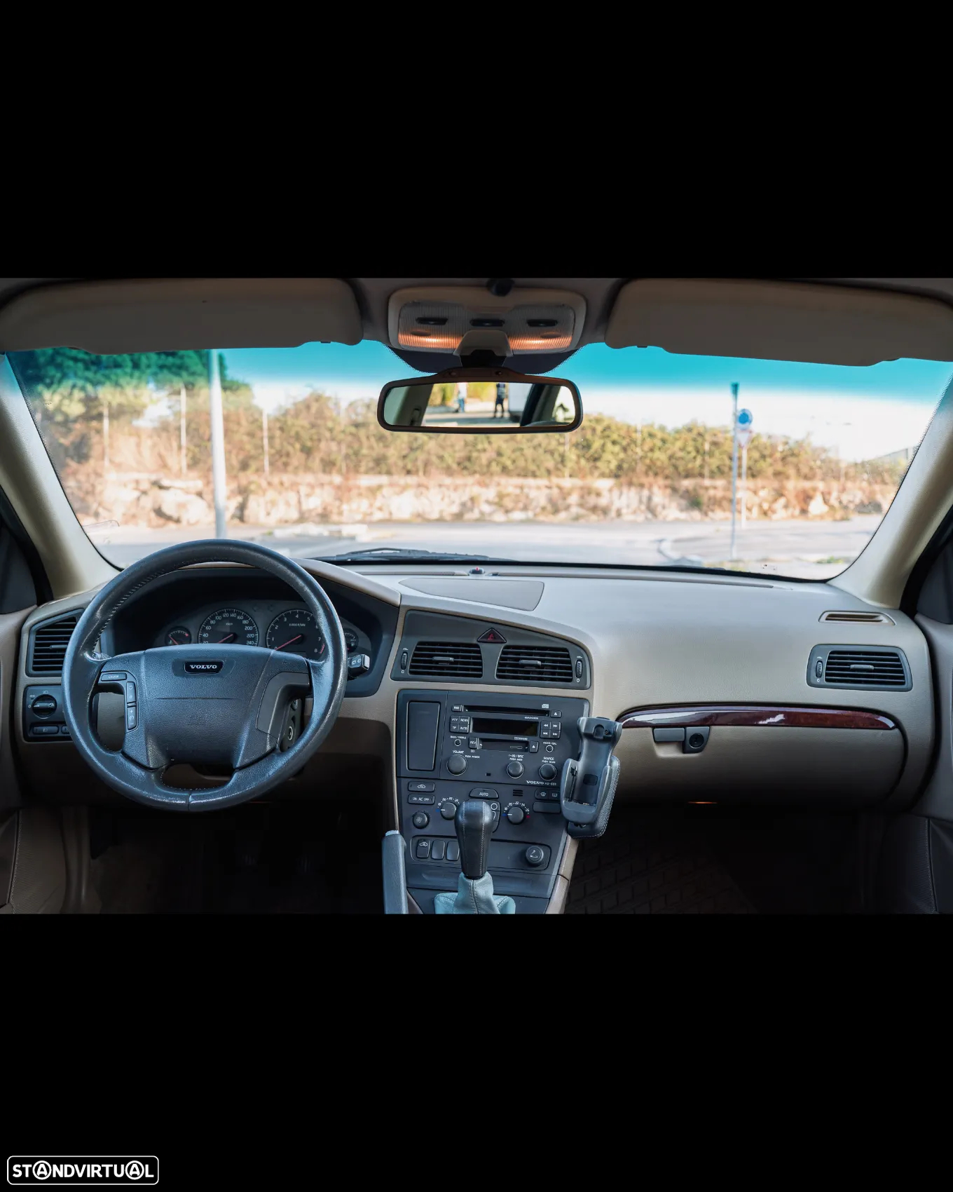 Volvo V70 2.0 T - 15